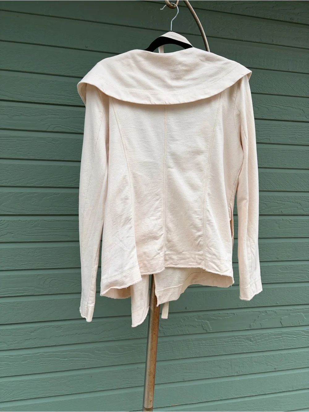 Lucky Brand lightweight cream